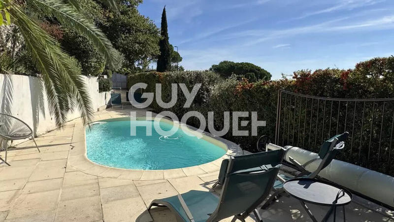 Villa - 165 m² - 6 pièces