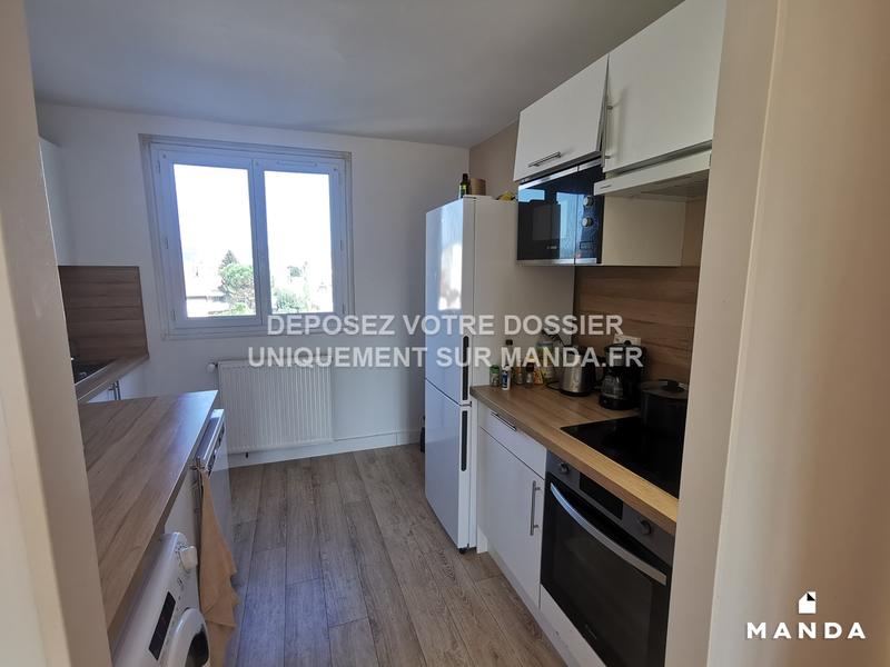 Chambre - 10 m² - 4 pièces