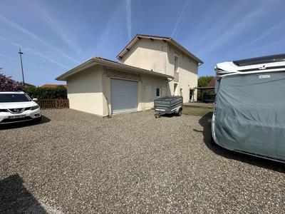 Maison - 160 m² - 6 pièces