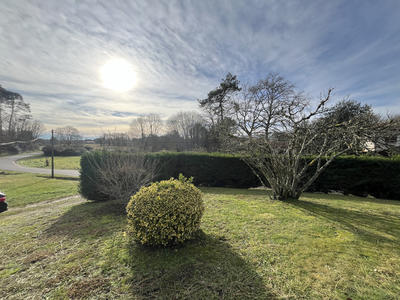 Maison - 98 m² - 4 pièces