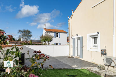 Maison - 120 m² - 5 pièces