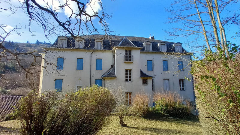 Local commercial - 1 082 m²