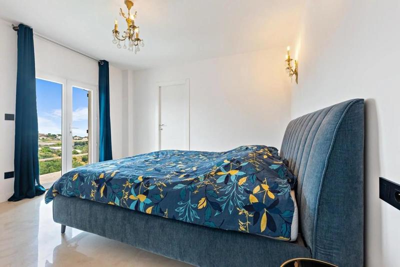 Villa - 137 m² - 5 pièces