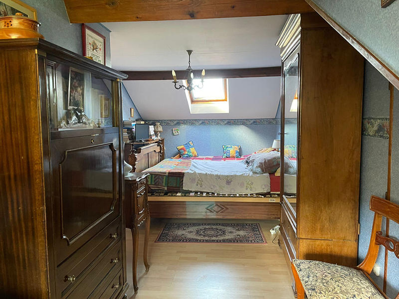 Maison - 198 m² - 7 pièces