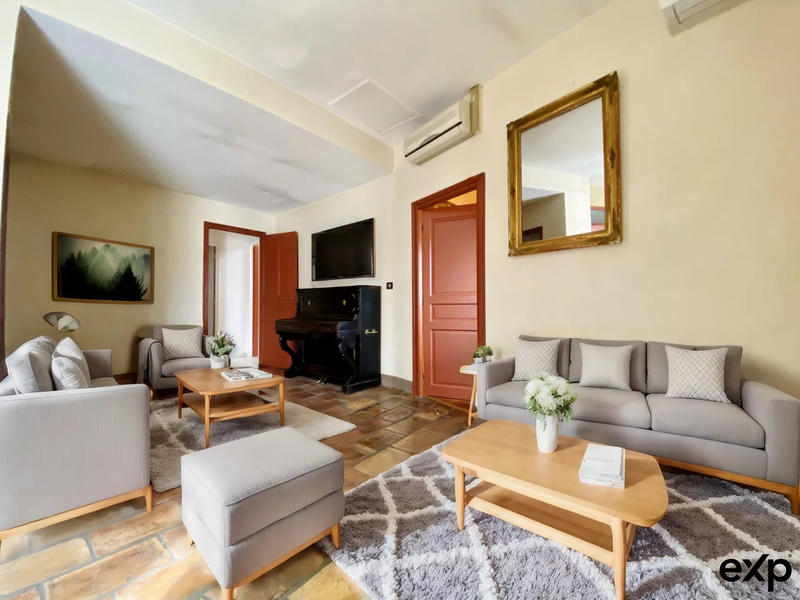 Maison - 127 m² - 3 pièces