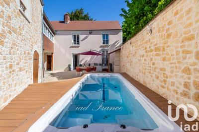 Maison de ville - 250 m² - 9 pièces