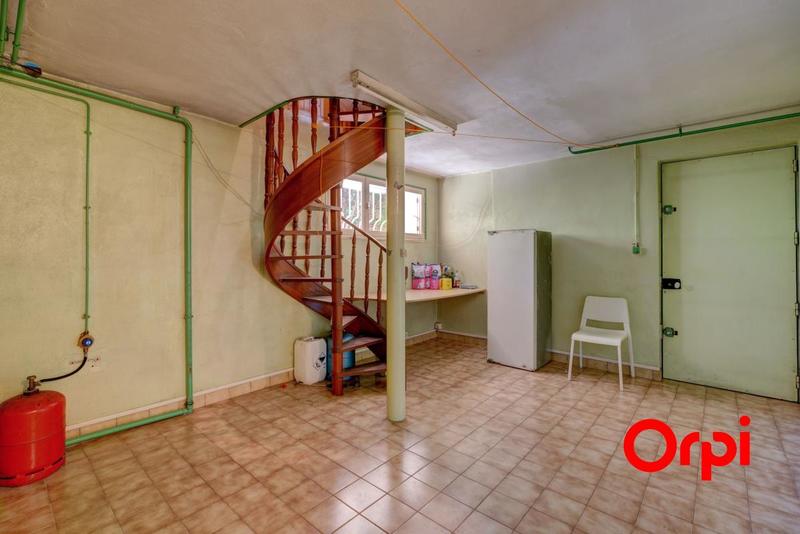 Maison - 179 m² - 4 pièces