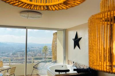 Appartement - 104 m² - 5 pièces