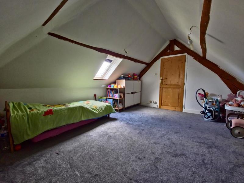 Maison - 77 m² - 5 pièces