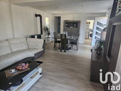 Maison - 101 m² - 5 pièces