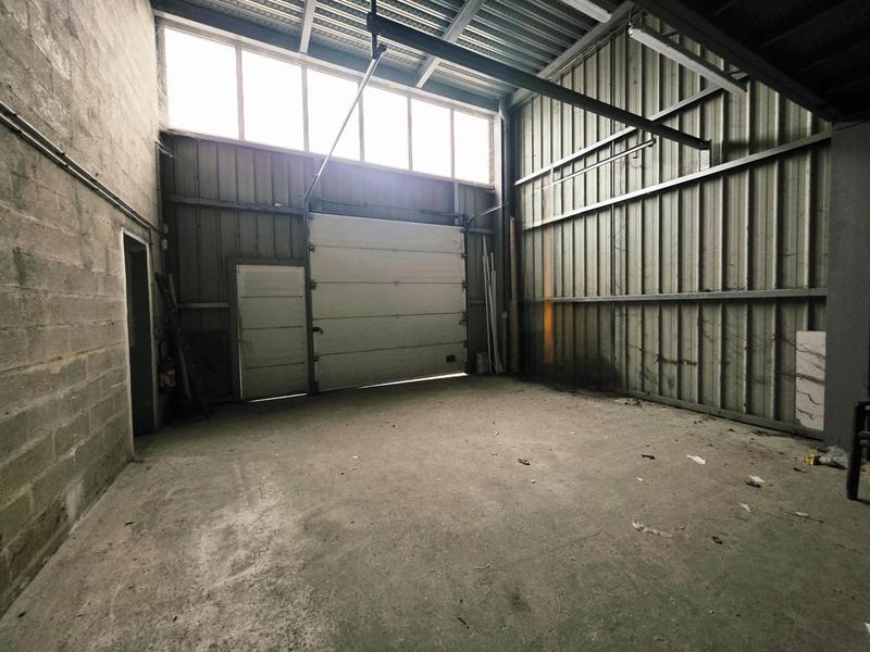 Local commercial - 91 m² - 3 pièces