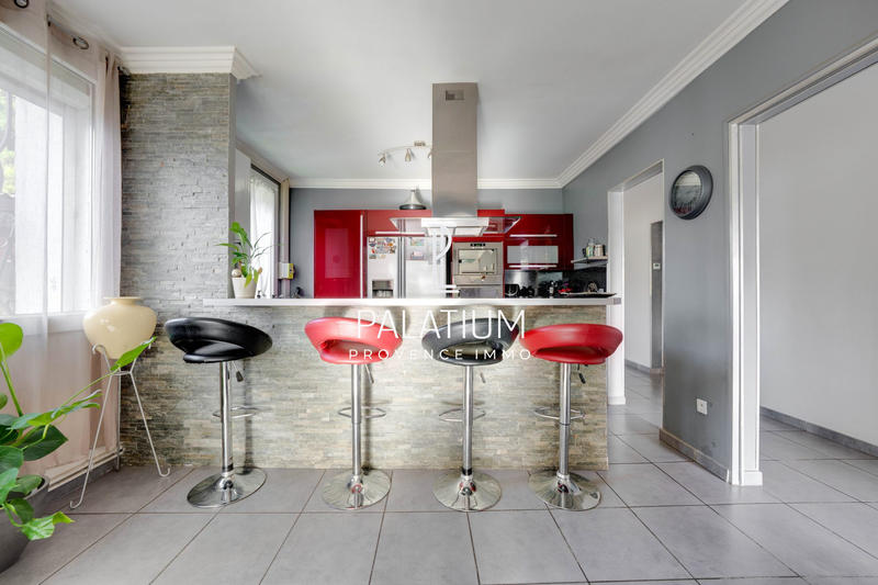 Maison - 146 m² - 7 pièces