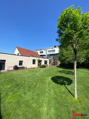 Maison - 200 m² - 8 pièces