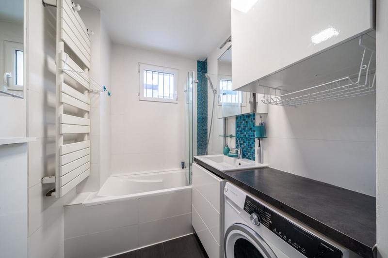 Appartement - 86 m² - 4 pièces