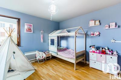 Appartement - 84 m² - 3 pièces