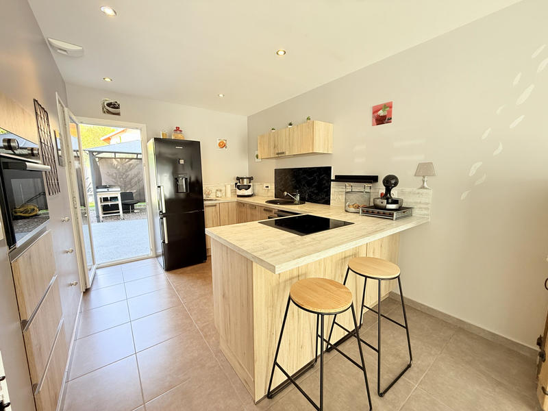 Maison - 96 m² - 4 pièces