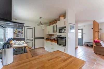 Maison - 96 m² - 5 pièces