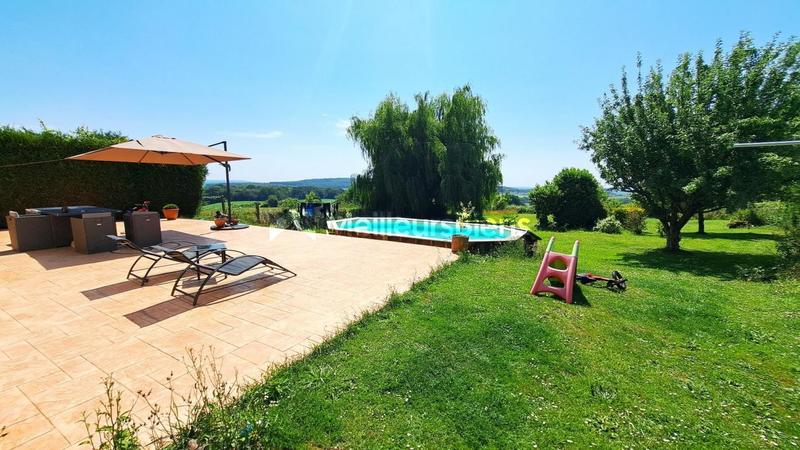 Maison - 107 m² - 6 pièces