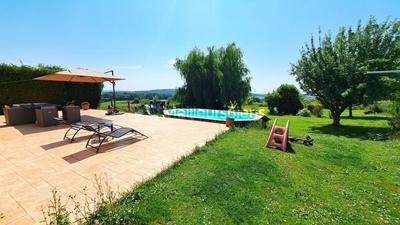 Maison - 107 m² - 6 pièces