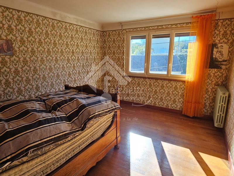 Maison - 155 m² - 8 pièces