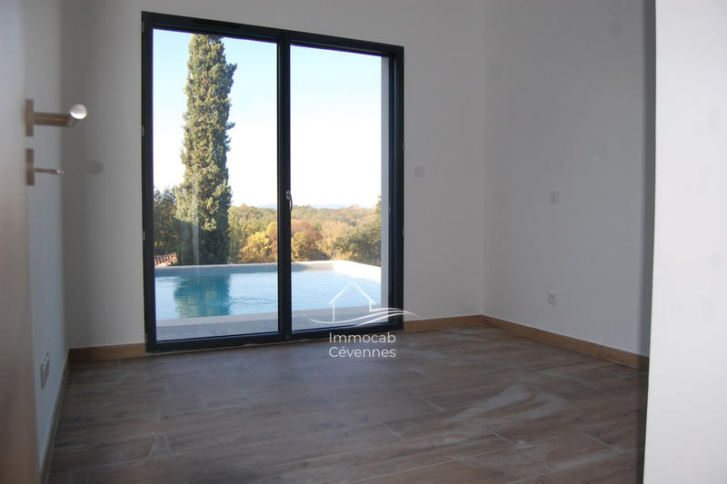 Villa - 130 m² - 5 pièces