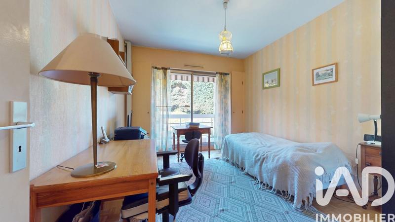 Appartement - 147 m² - 6 pièces