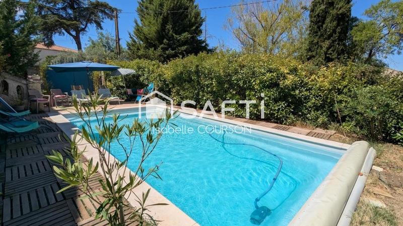 Maison - 186 m² - 8 pièces