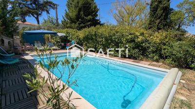 Maison - 186 m² - 8 pièces