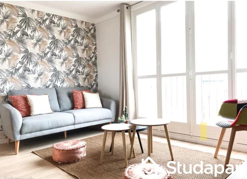 Chambre - 11 m² - 1 pièce