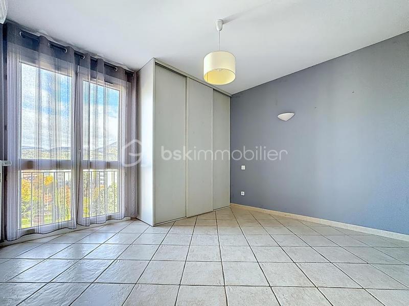 Appartement - 101 m² - 5 pièces