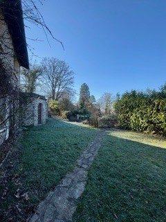 Maison - 251 m² - 6 pièces