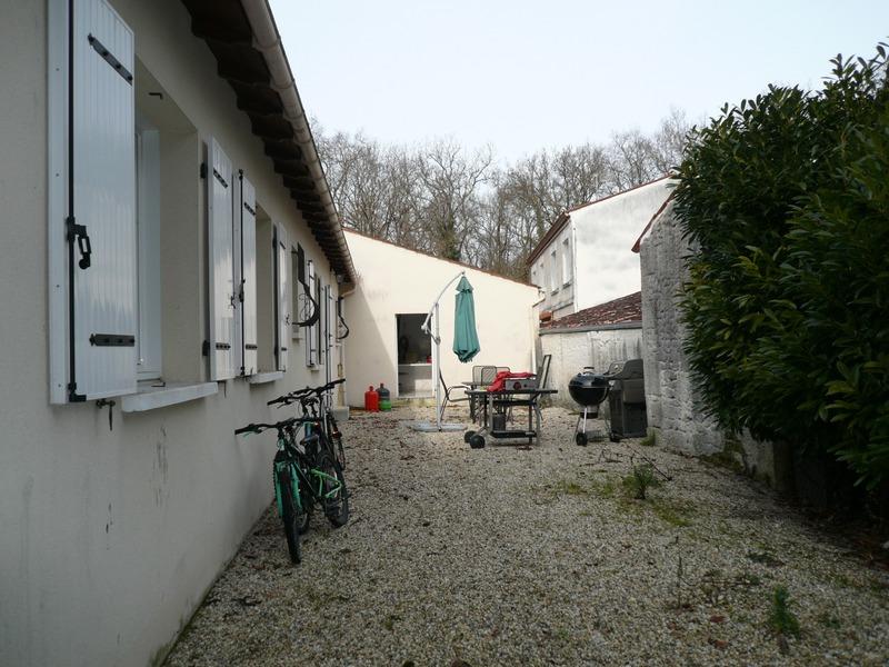 Maison - 122 m² - 6 pièces