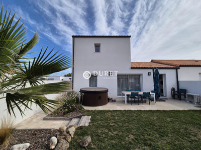 Maison contemporaine - 90 m² - 4 pièces