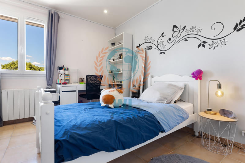 Maison - 165 m² - 6 pièces