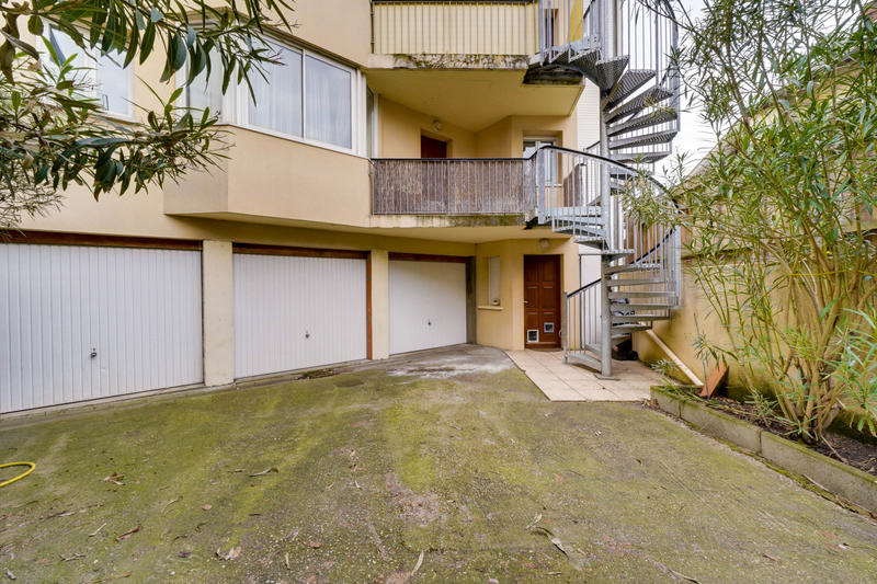 Triplex - 75 m² - 3 pièces