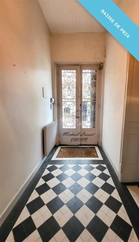 Maison - 396 m² - 14 pièces