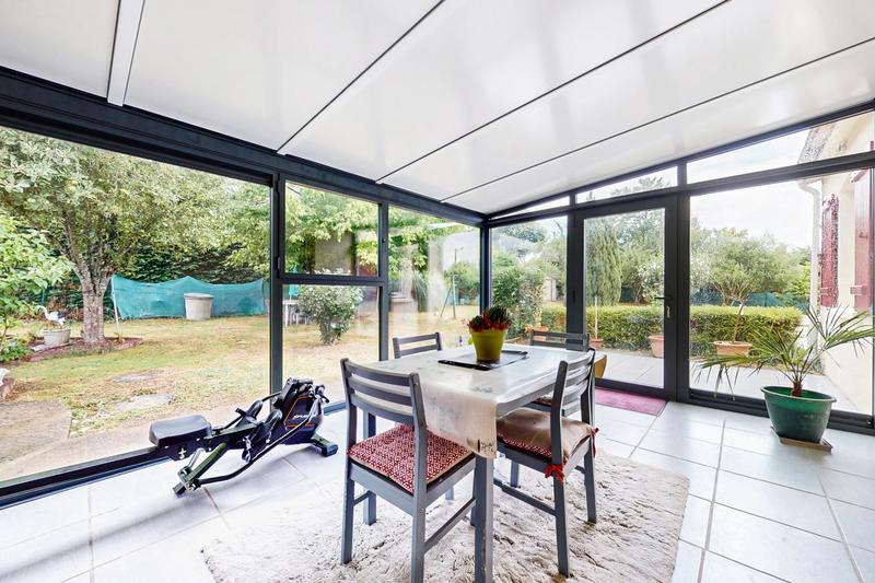 Maison - 93 m² - 5 pièces