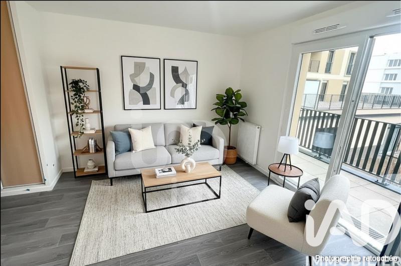 Studio - 25 m² - 1 pièce