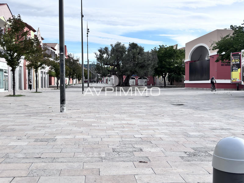 Appartement - 77 m² - 3 pièces