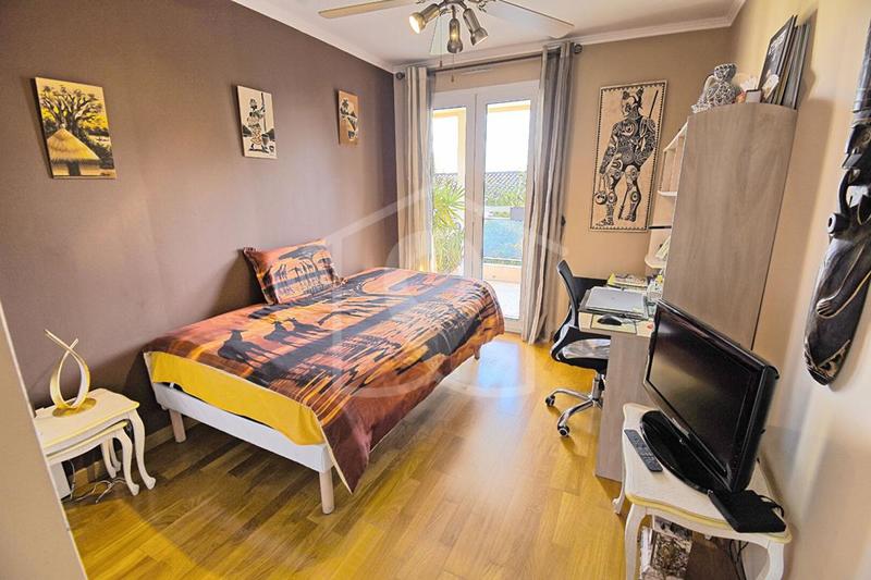 Appartement - 101 m² - 4 pièces