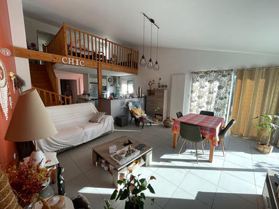 Maison - 130 m² - 4 pièces