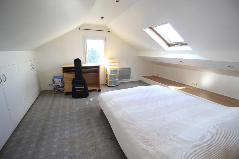 Maison - 84 m² - 4 pièces