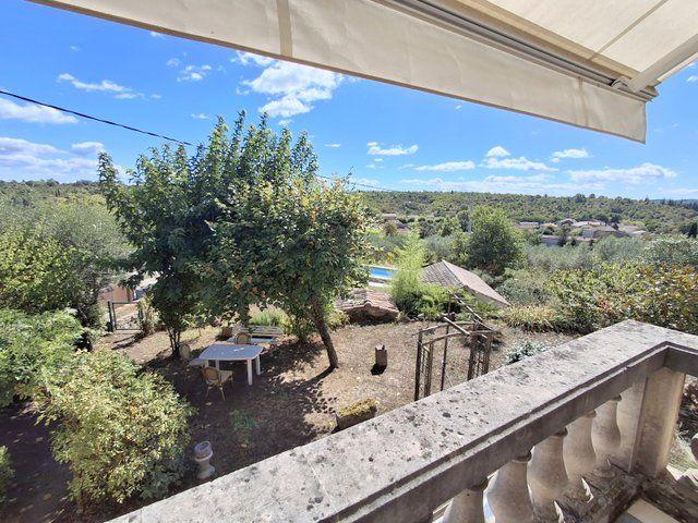 Maison - 215 m² - 9 pièces