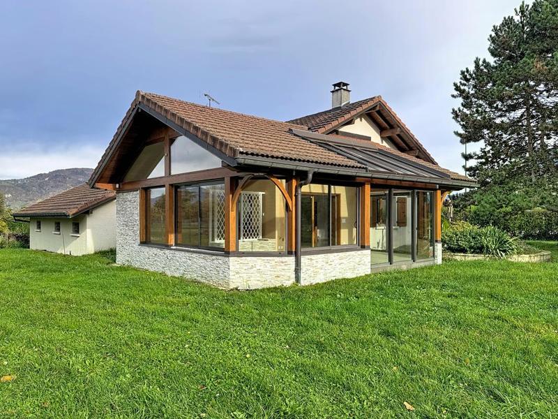 Villa - 151 m² - 4 pièces