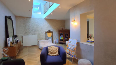 Maison - 183 m² - 8 pièces