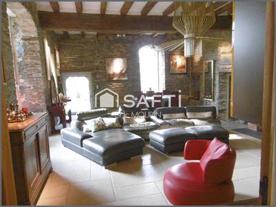 Maison - 400 m² - 14 pièces