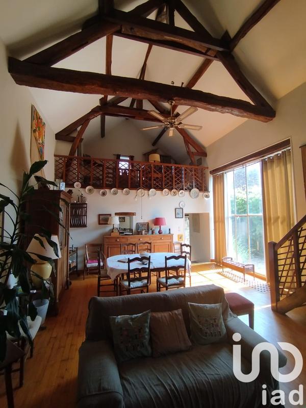 Maison - 304 m² - 12 pièces