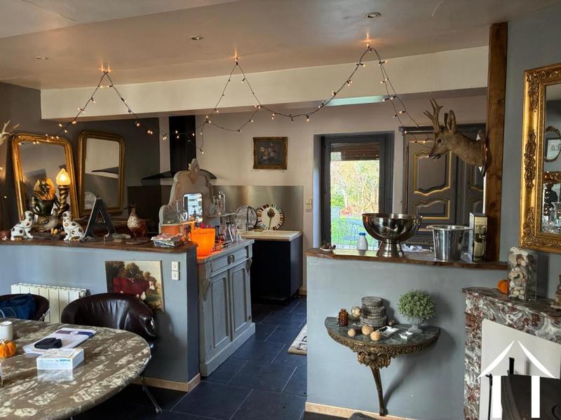 Maison - 190 m² - 9 pièces