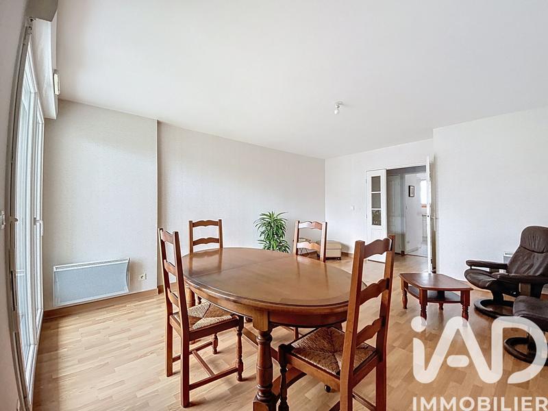 Appartement - 80 m² - 5 pièces