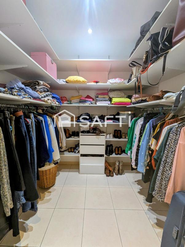 Appartement - 137 m² - 4 pièces